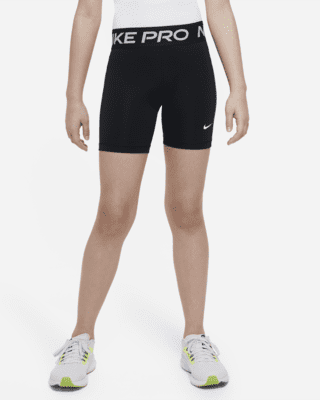 Nike short girl hotsell